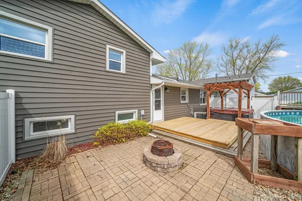 $200,000 | 903 Wiker Drive, Rock Falls, IL 61071