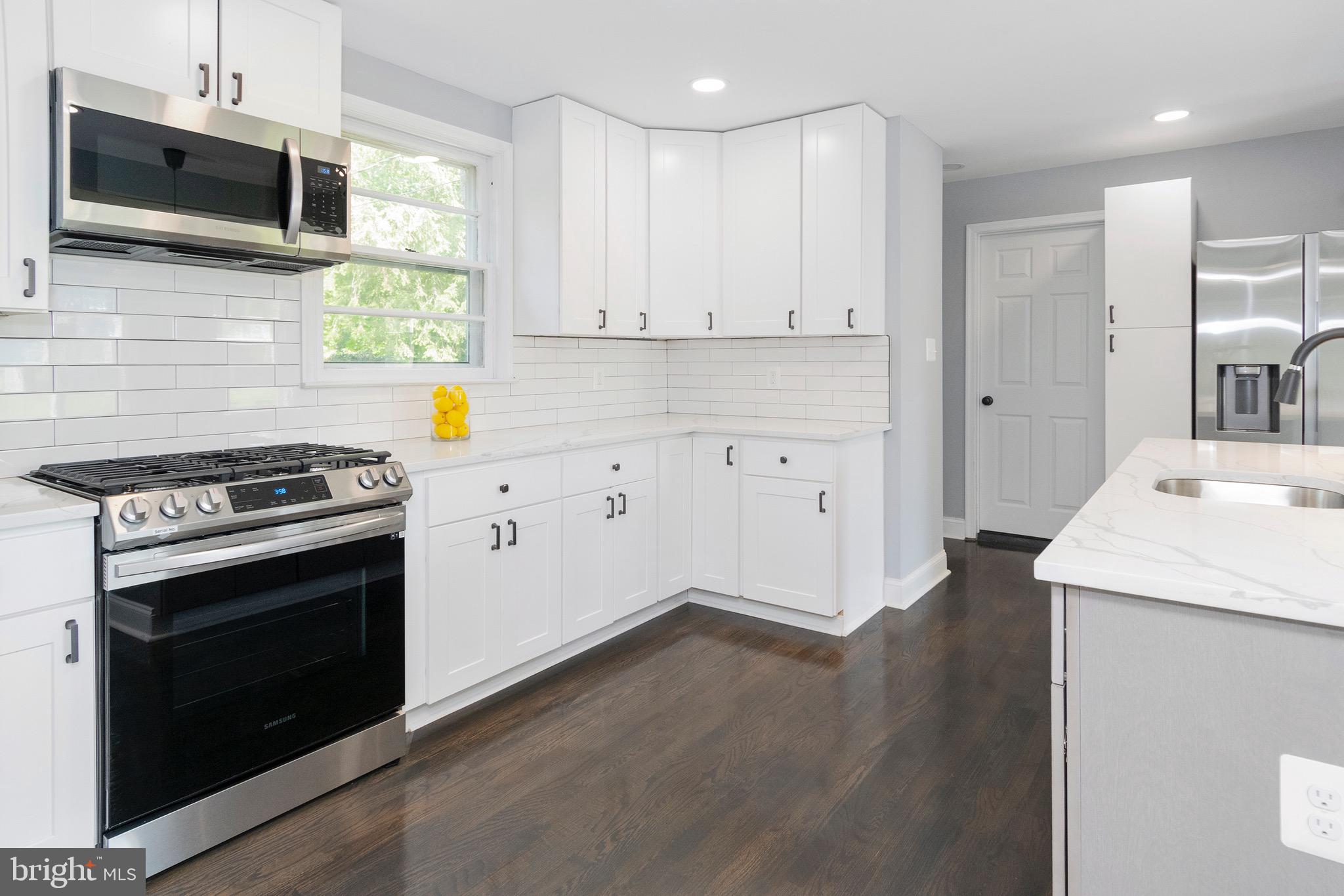 4602 Cedar Garden Road Baltimore, MD 21229 - Photo 14 of 38