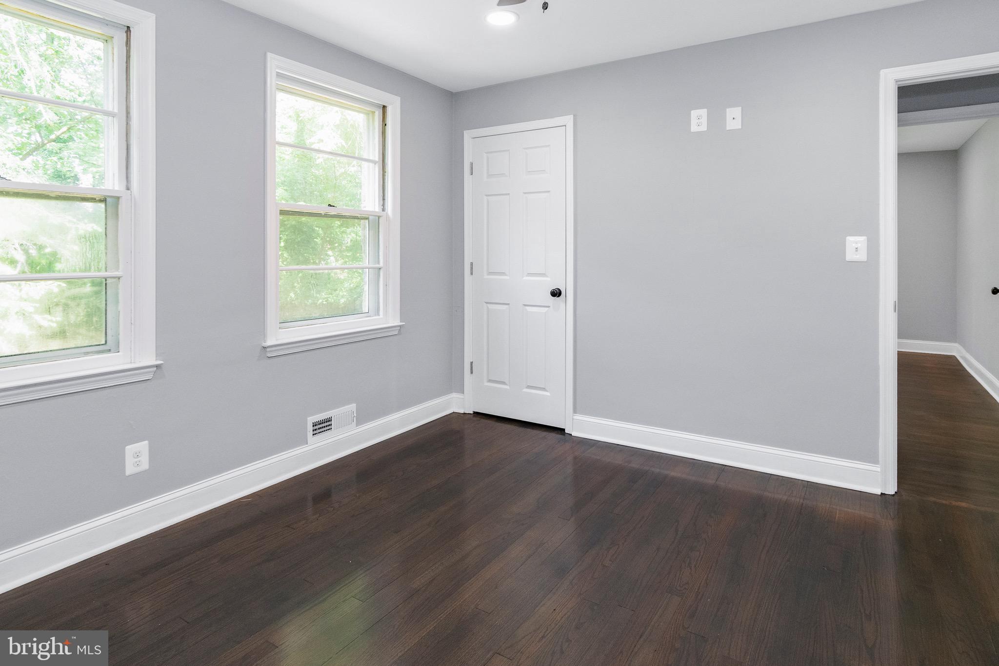 4602 Cedar Garden Road Baltimore, MD 21229 - Photo 17 of 38 bedroom 1