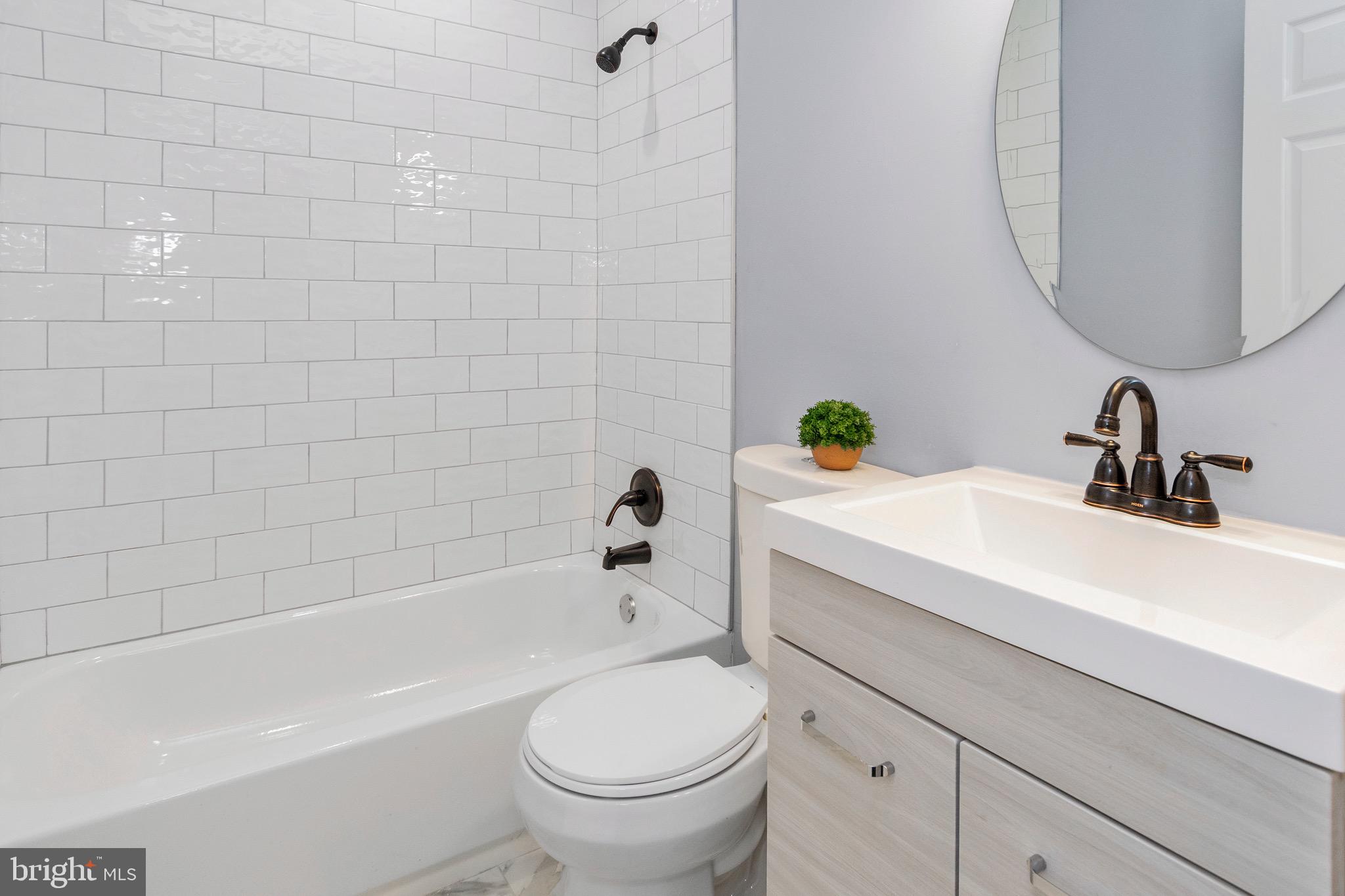 4602 Cedar Garden Road Baltimore, MD 21229 - Photo 24 of 38 hall bathroom