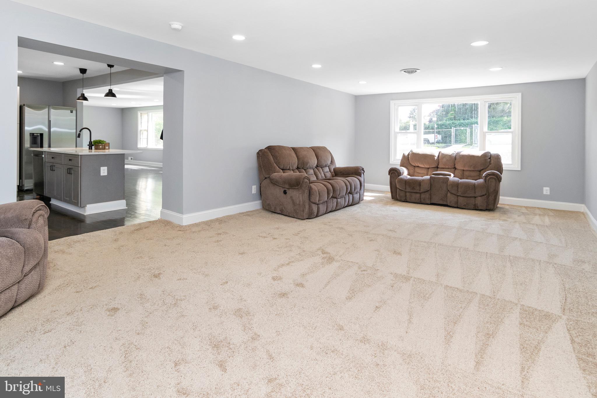 4602 Cedar Garden Road Baltimore, MD 21229 - Photo 29 of 38