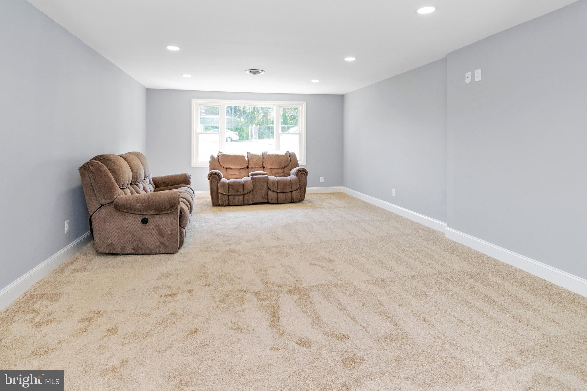 4602 Cedar Garden Road Baltimore, MD 21229 - Photo 30 of 38