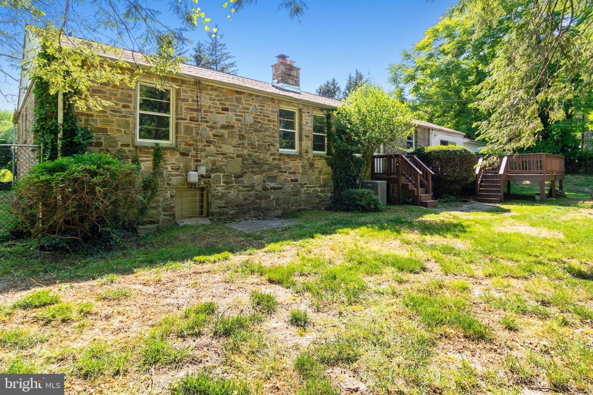 4602 Cedar Garden Road Baltimore, MD 21229 - Photo 31 of 38