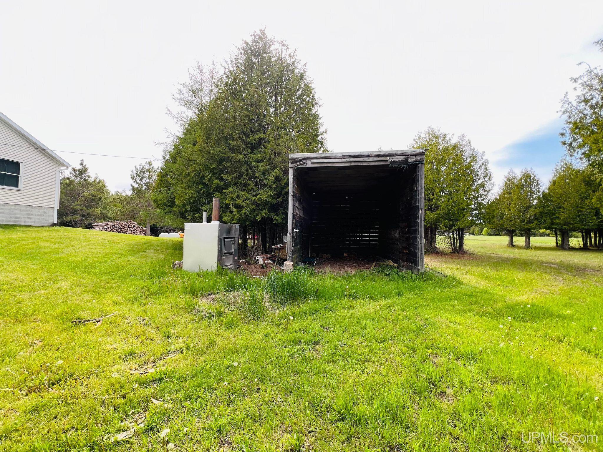 1110 Town Line Road Gulliver, MI 49840 - Photo 18 of 60 Gallery Image 18