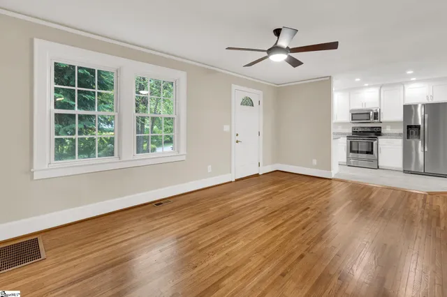 $344,900 | 14 Dixie Avenue, Greenville, SC 29607