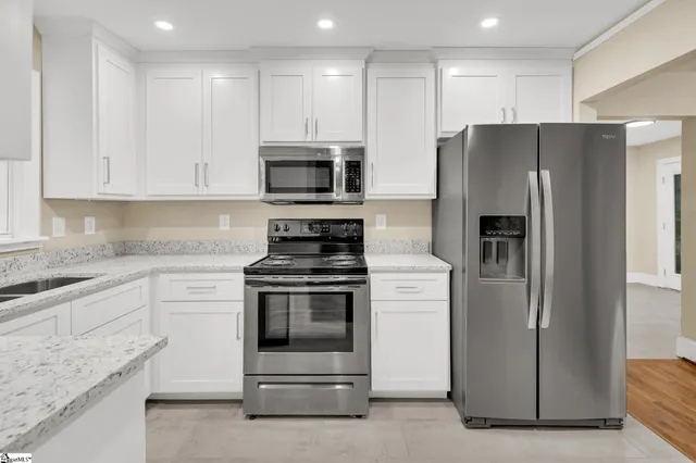 $344,900 | 14 Dixie Avenue, Greenville, SC 29607