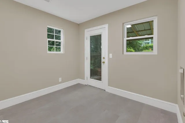 $344,900 | 14 Dixie Avenue, Greenville, SC 29607