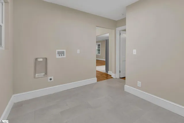 $344,900 | 14 Dixie Avenue, Greenville, SC 29607