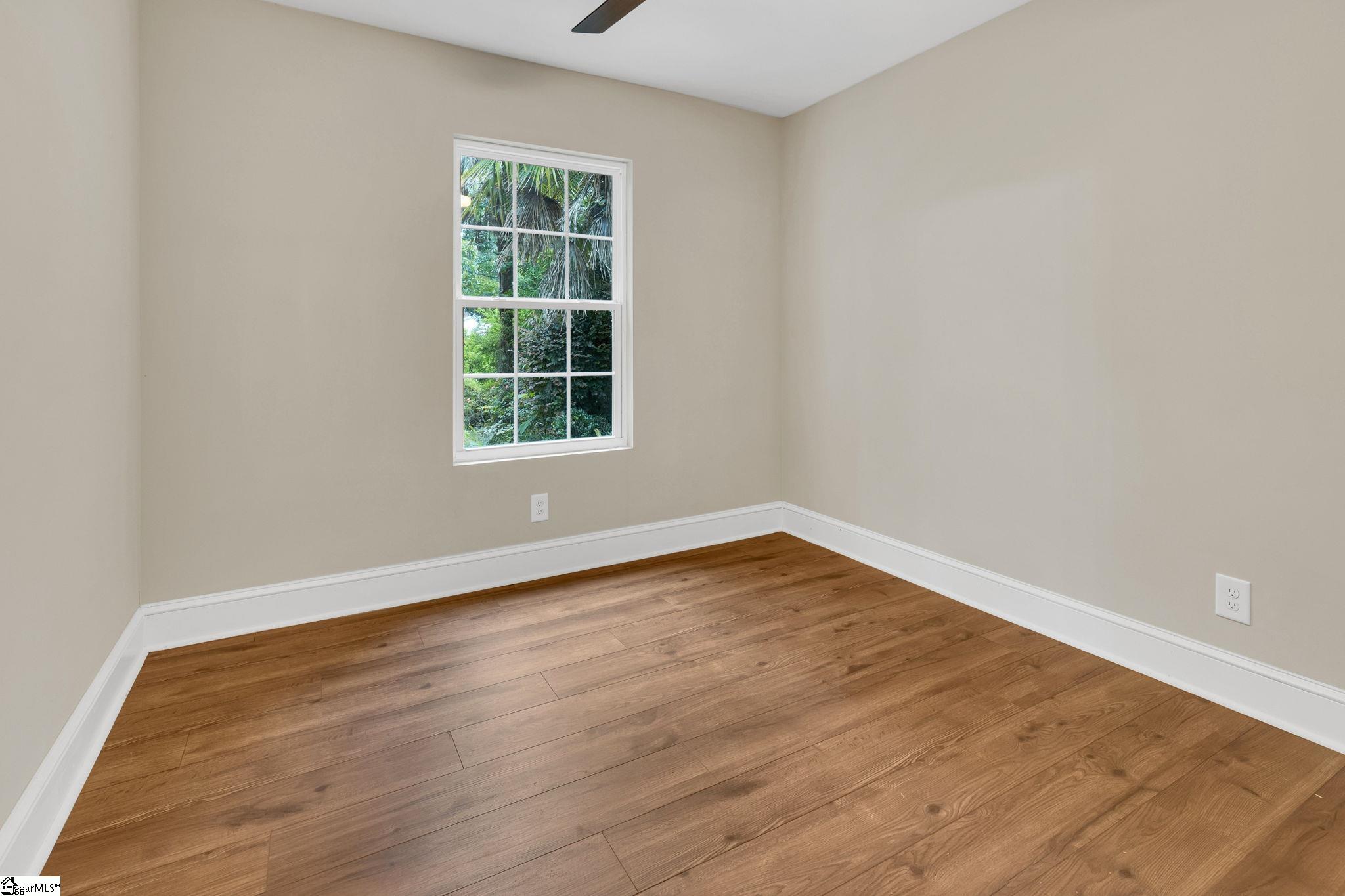 14 Dixie Avenue Greenville, SC 29607 - Photo 24 of 44