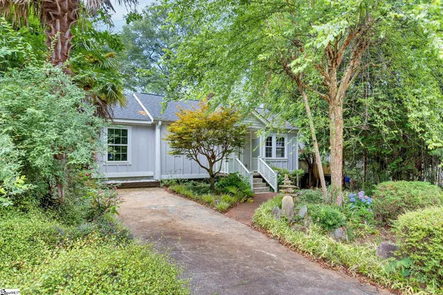$344,900 | 14 Dixie Avenue, Greenville, SC 29607