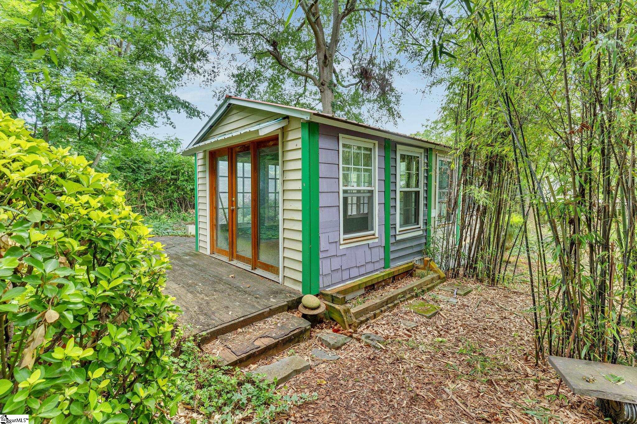 14 Dixie Avenue Greenville, SC 29607 - Photo 4 of 44