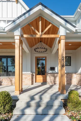 a view of a building entrance