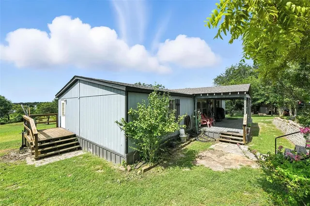 $230,000 | 1933 Carter Road, Springtown, TX 76082