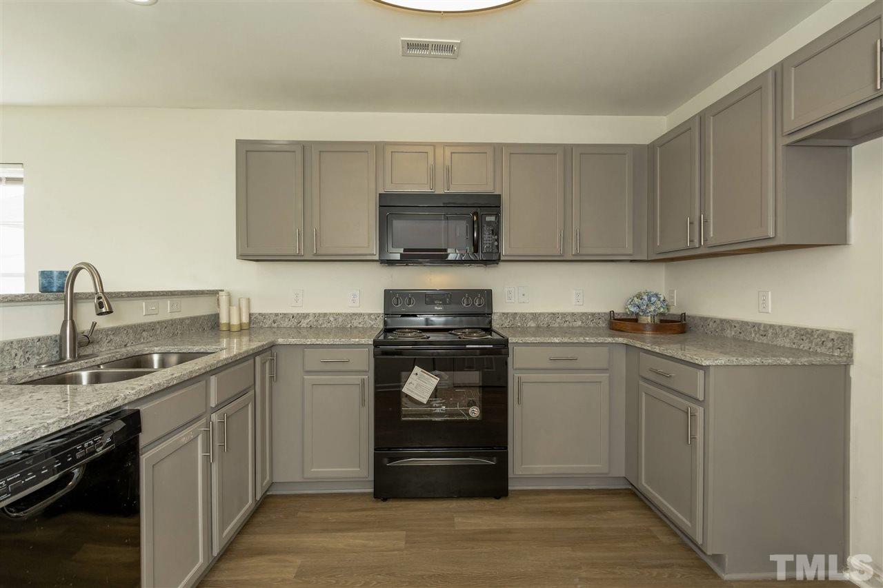3400 Fatima Court Raleigh, NC 27610 - Photo 6 of 29