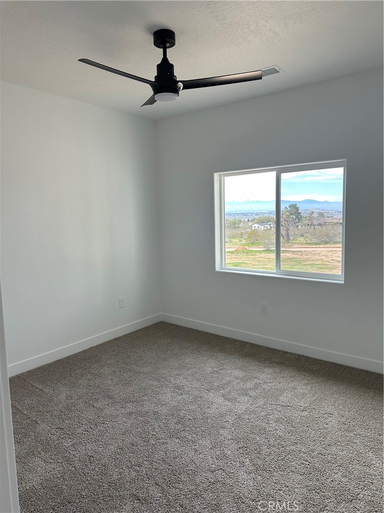 16353 Smokethorn Road Apple Valley, CA 92307 - Photo 8 of 35