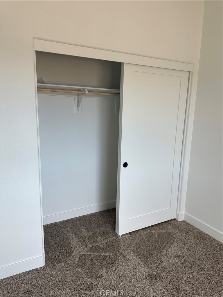 16353 Smokethorn Road Apple Valley, CA 92307 - Photo 9 of 35