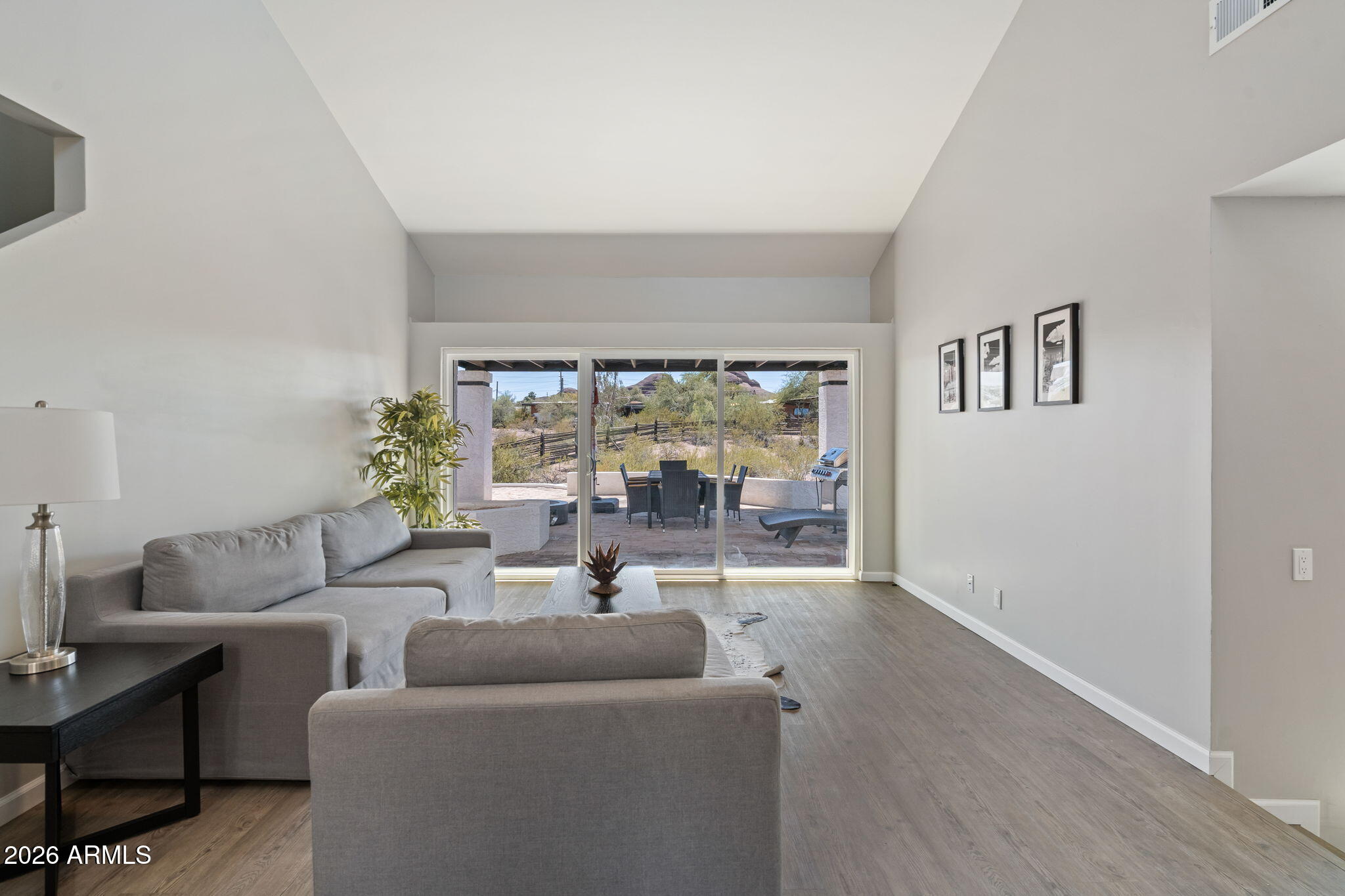 211 East Campo Desierto Road Tempe, AZ 85288 - Photo 3 of 26