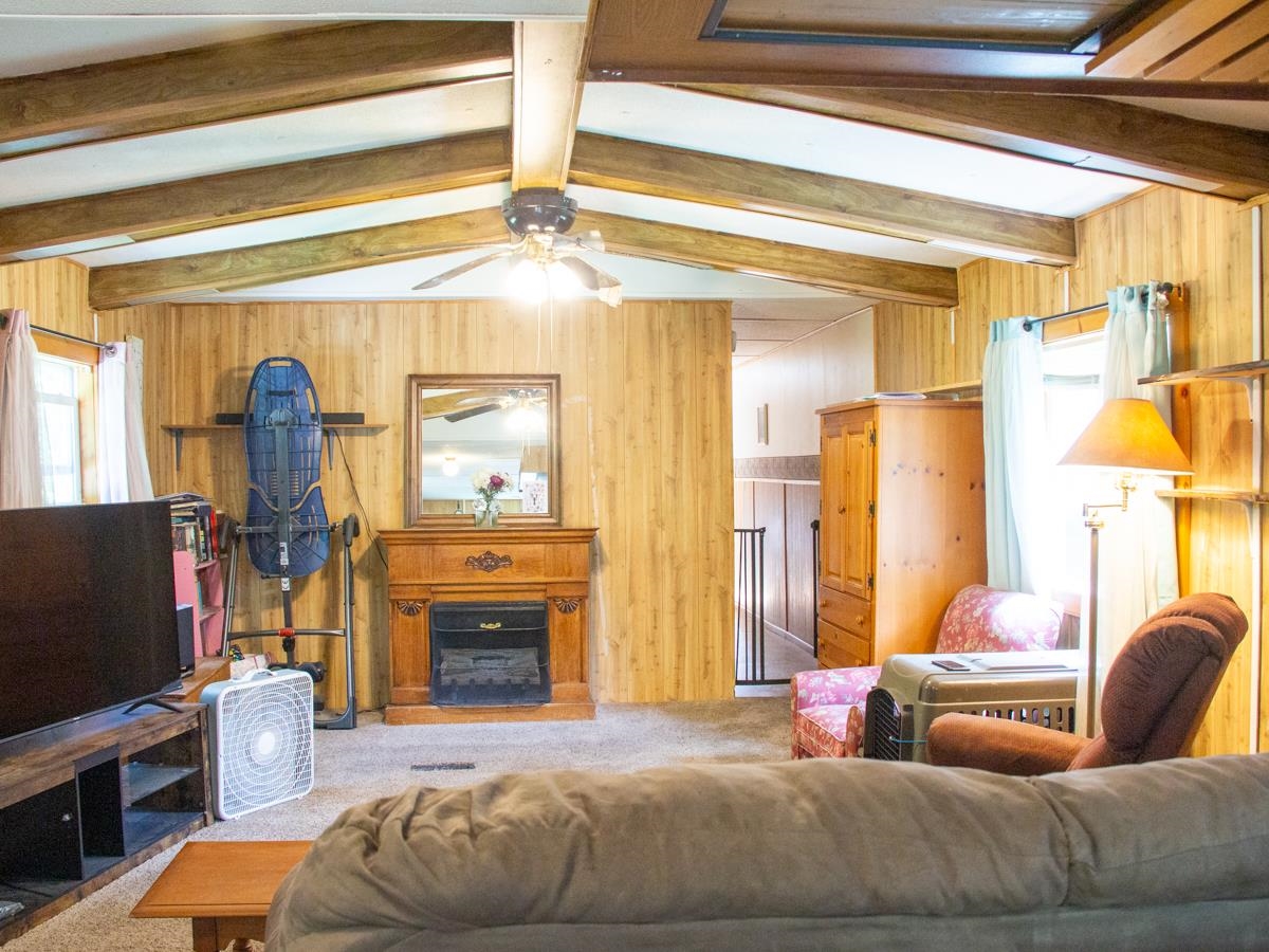 133 Mansfield Road Milton, VT 05468 - Photo 8 of 13 Gallery Image 8