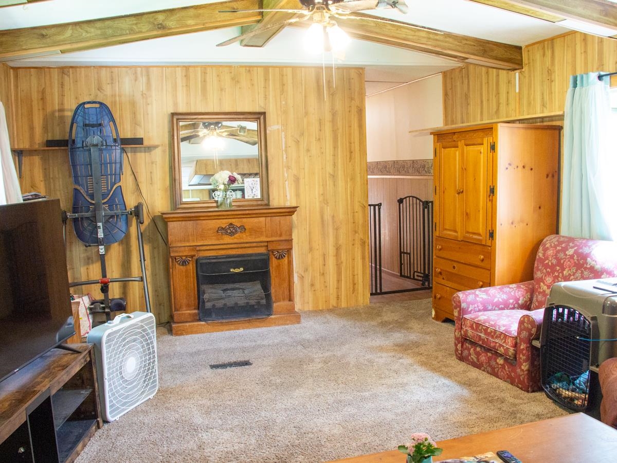 133 Mansfield Road Milton, VT 05468 - Photo 9 of 13 Gallery Image 9