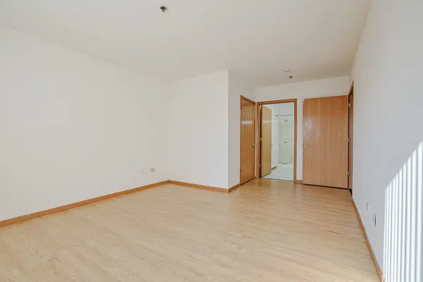 $254,500 | 881 North Swift Road, Unit 206, Addison, IL 60101