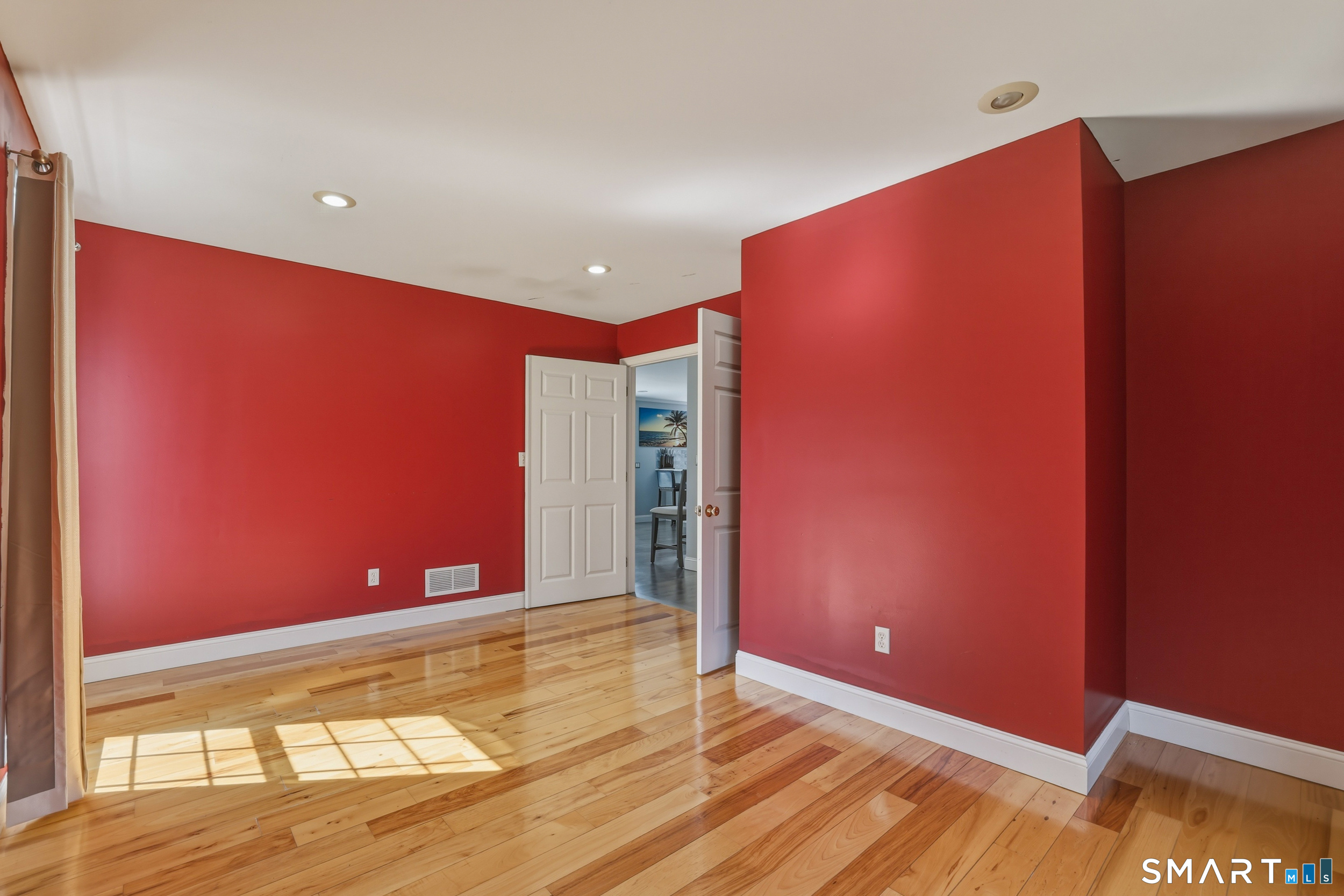 20 Ridgewood Court North Haven, CT 06473 - Photo 19 of 40 Gallery Image 19
