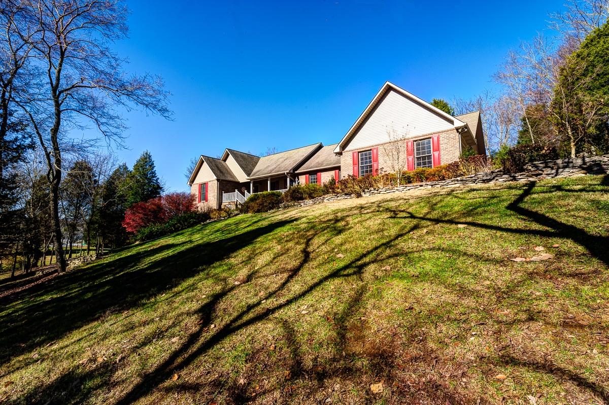 280 Lone Ridge Lane Clinton, TN 37716 - Photo 15 of 22 _ELF8091_HDR