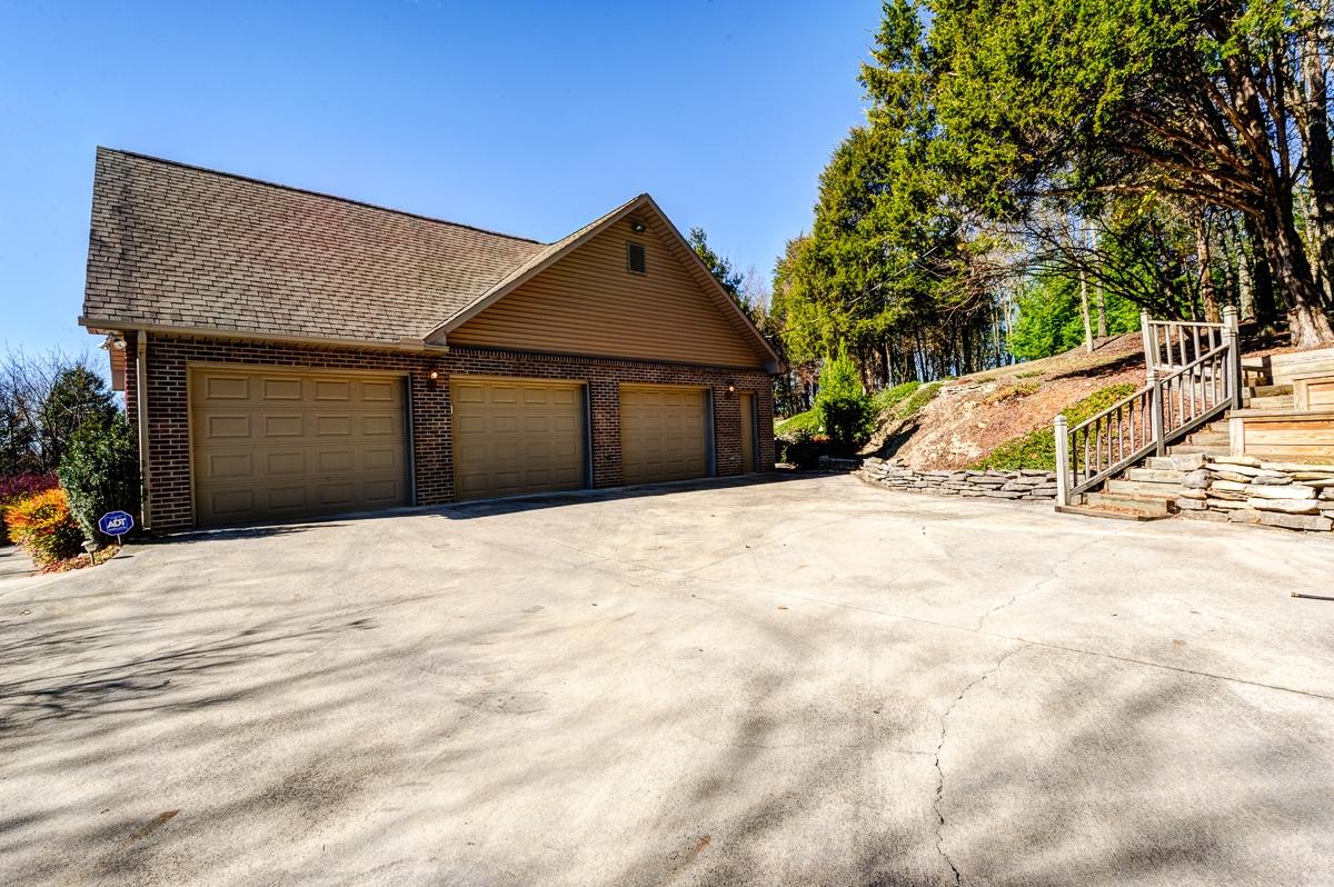 280 Lone Ridge Lane Clinton, TN 37716 - Photo 21 of 22 _ELF8158_HDR