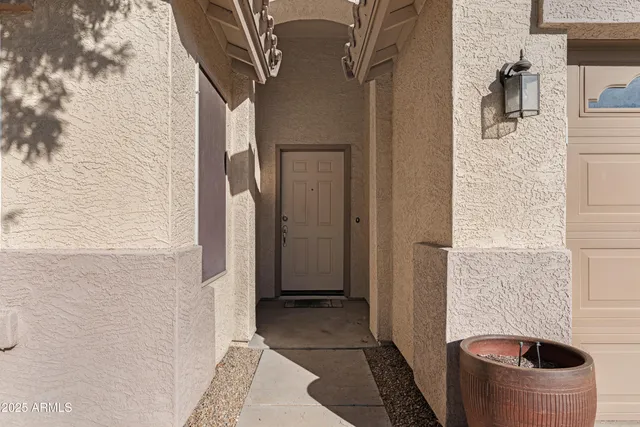 $2,600 | 44454 West Oster Drive, Maricopa, AZ 85138