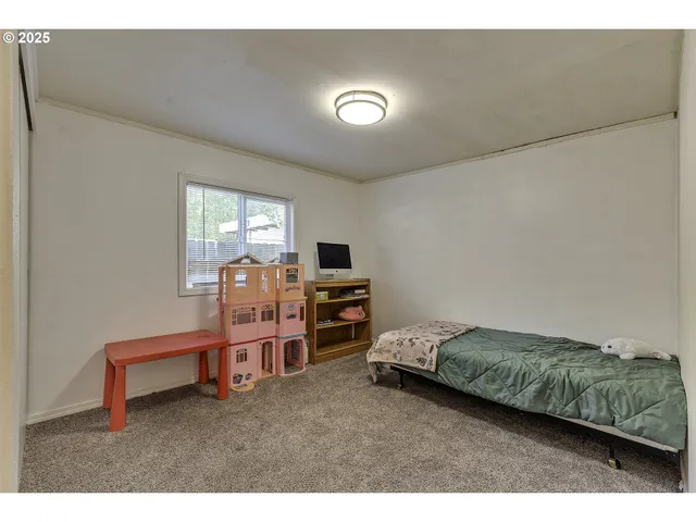 $299,000 | 409 Wolfe Avenue, Amity, OR 97101