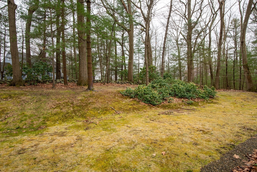 15 Hart Road Lynnfield, MA 01940 - Photo 39 of 40 a view of outdoor space with trees
