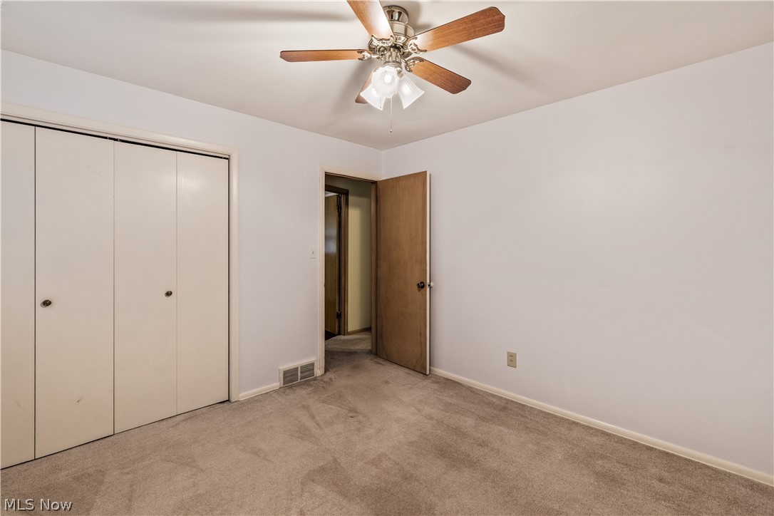 5228 Edenhurst Road Cleveland, OH 44124 - Photo 16 of 28
