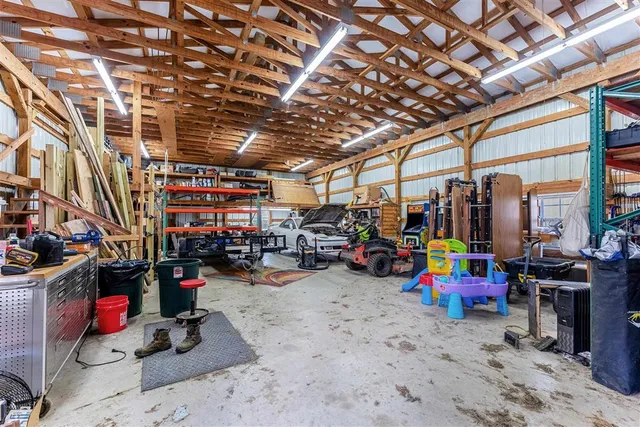 $325,000 | 103 Bazile Daigle Road, Lake Charles, LA 70607