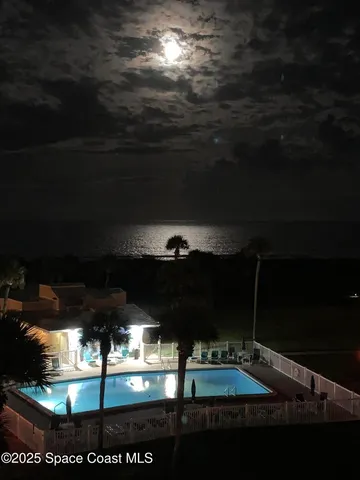 $1,895 | 2020 North Atlantic Avenue, Unit 514N, Cocoa Beach, FL 32931