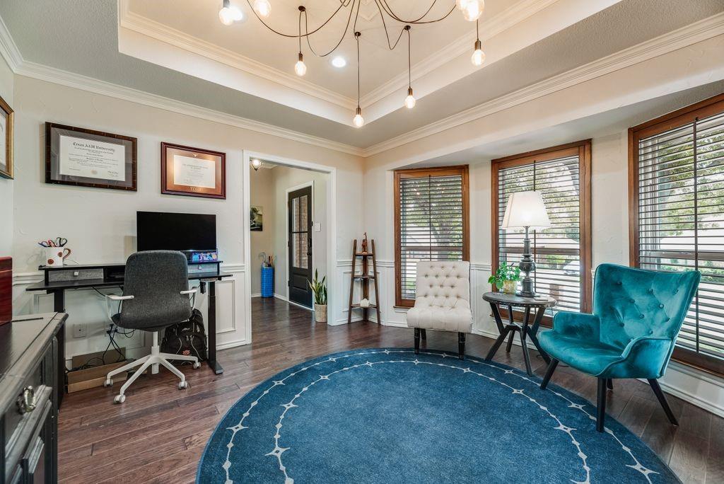 2908 Roaring Springs Road Grapevine, TX 76051 - Photo 7 of 34