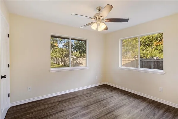 $289,900 | 108 West College Street, Leonard, TX 75452