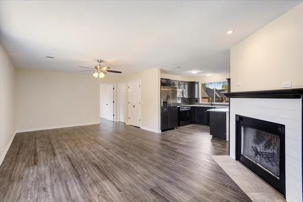 $289,900 | 108 West College Street, Leonard, TX 75452