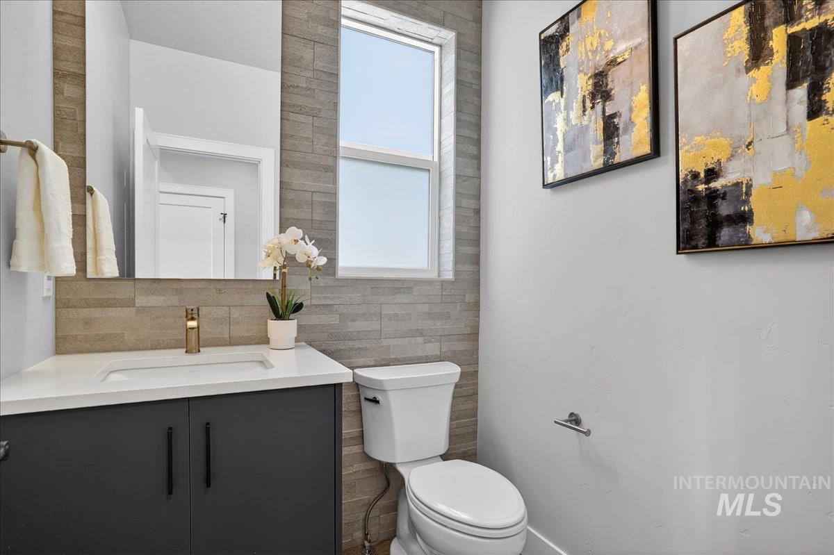 3390 West Neville Rnch Drive Boise, ID 83714 - Photo 19 of 33