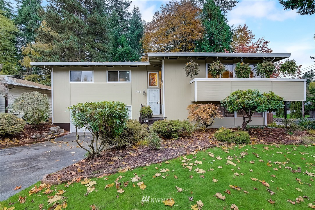 4109 Northeast 17th Street Renton, WA 98059 - Photo 1 of 28