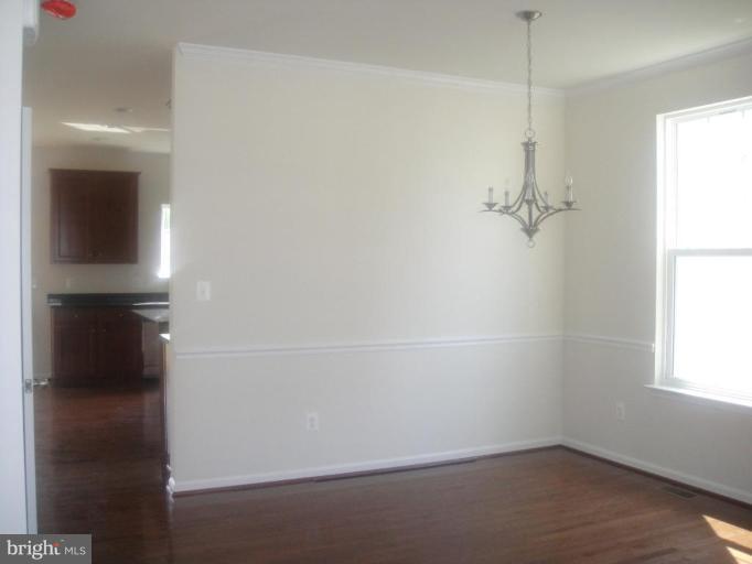 4225 Meyers Road Triangle, VA 22172 - Photo 4 of 10 Dining Room