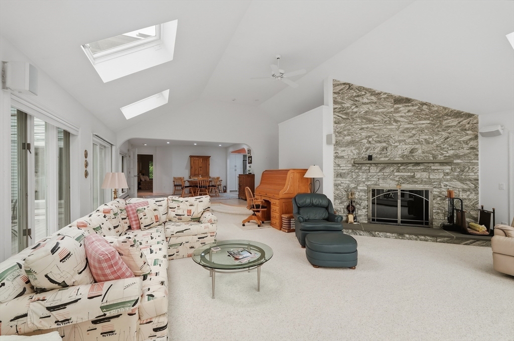 34 Shirley Point Road Barnstable, MA 02632 - Photo 11 of 42 Gallery Image 11