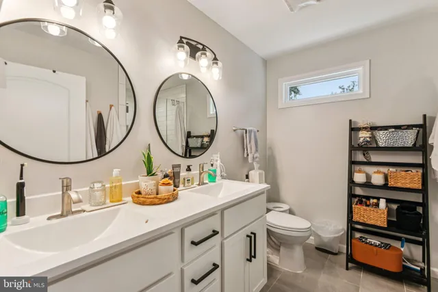 $585,000 | 490 Black Twig Road, Linden, VA 22642