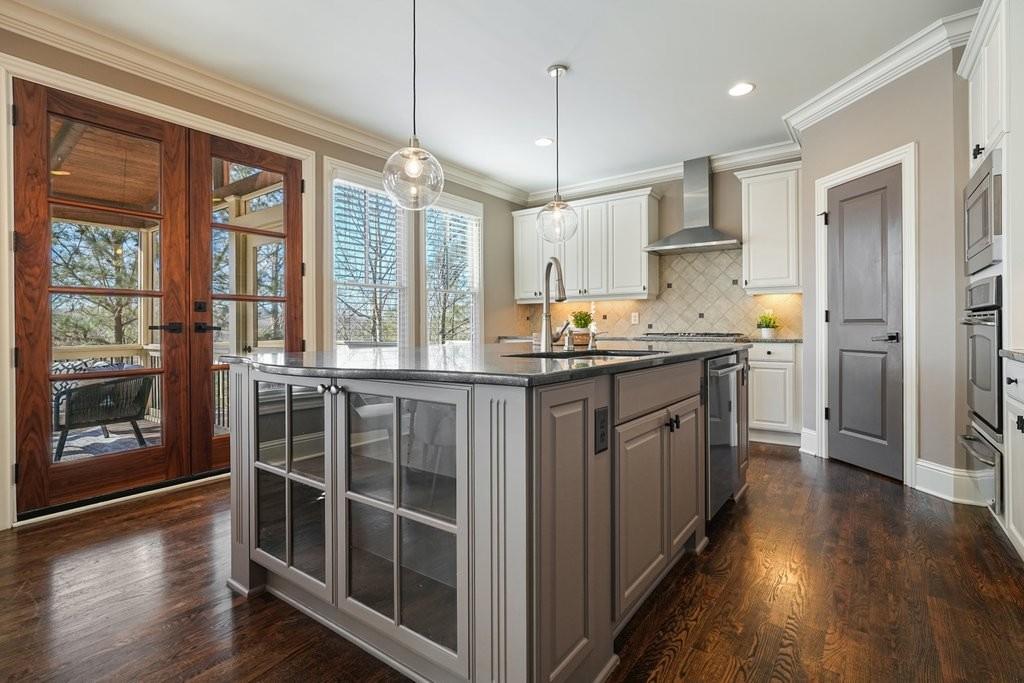 3270 Sydenham Court Cumming, GA 30041 - Photo 20 of 86