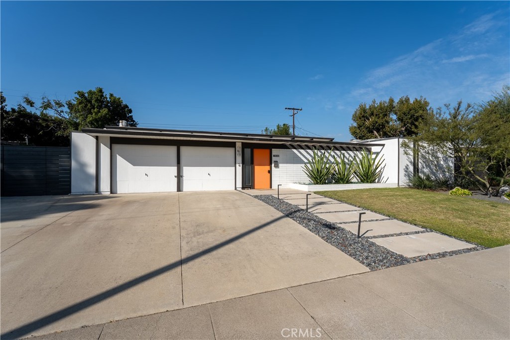 1830 North Ridgewood Street Orange, CA 92865 - Photo 11 of 29 a house view with a outdoor space