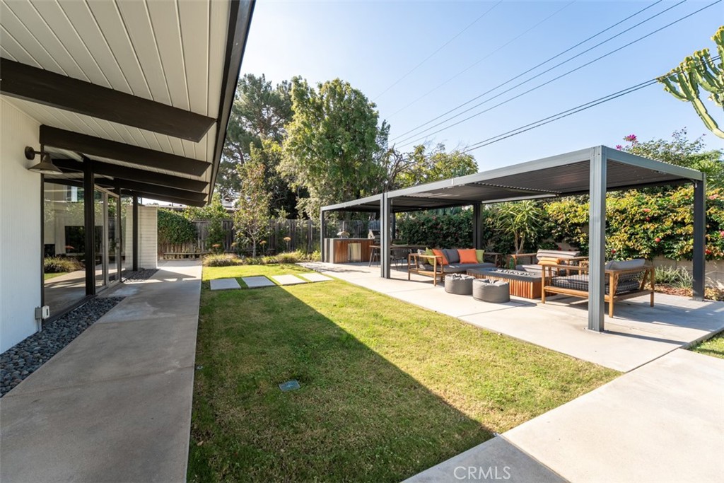 1830 North Ridgewood Street Orange, CA 92865 - Photo 8 of 29 a view of swimming pool with sitting area