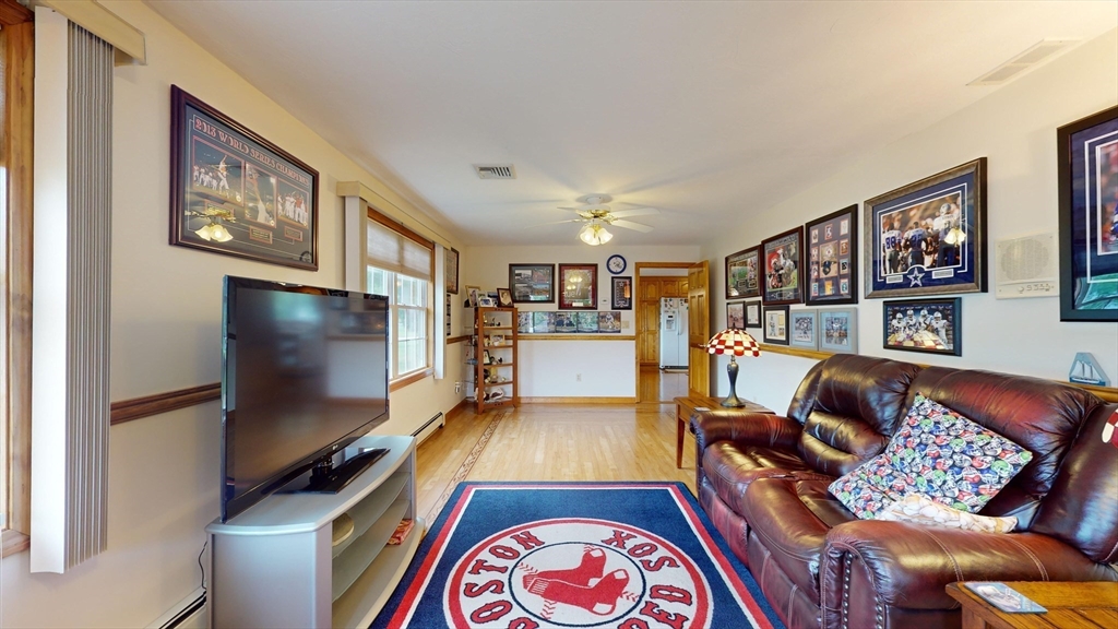 7 Fox Run Circle Auburn, MA 01501 - Photo 32 of 42