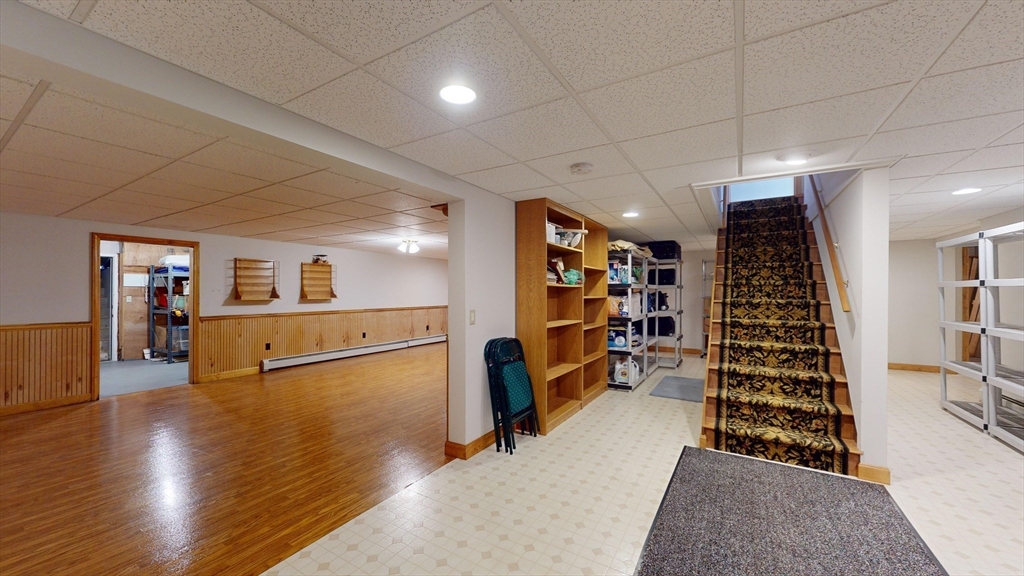 7 Fox Run Circle Auburn, MA 01501 - Photo 34 of 42