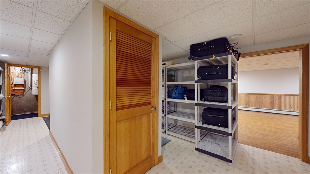 7 Fox Run Circle Auburn, MA 01501 - Photo 38 of 42