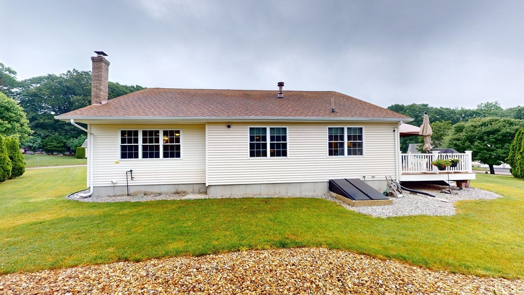 7 Fox Run Circle Auburn, MA 01501 - Photo 6 of 42