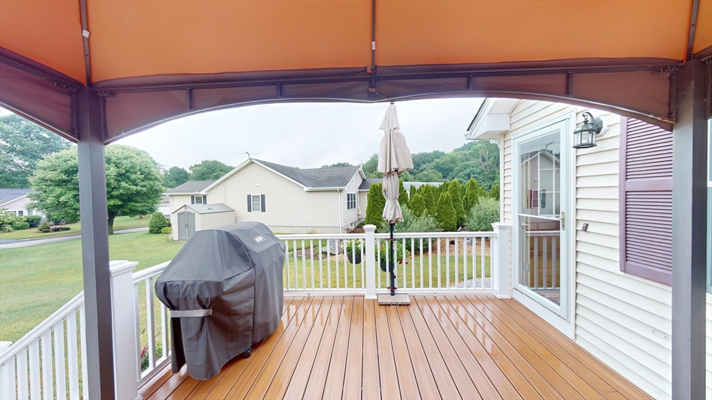 7 Fox Run Circle Auburn, MA 01501 - Photo 8 of 42