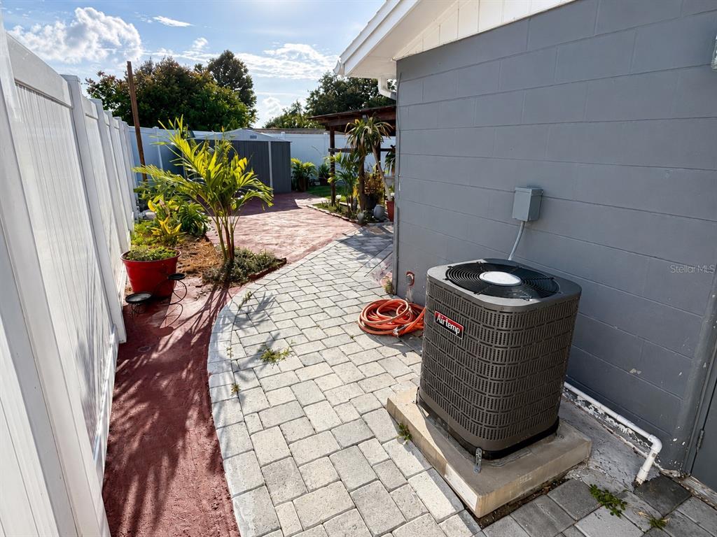 9015 Prosperity Lane Port Richey, FL 34668 - Photo 17 of 20